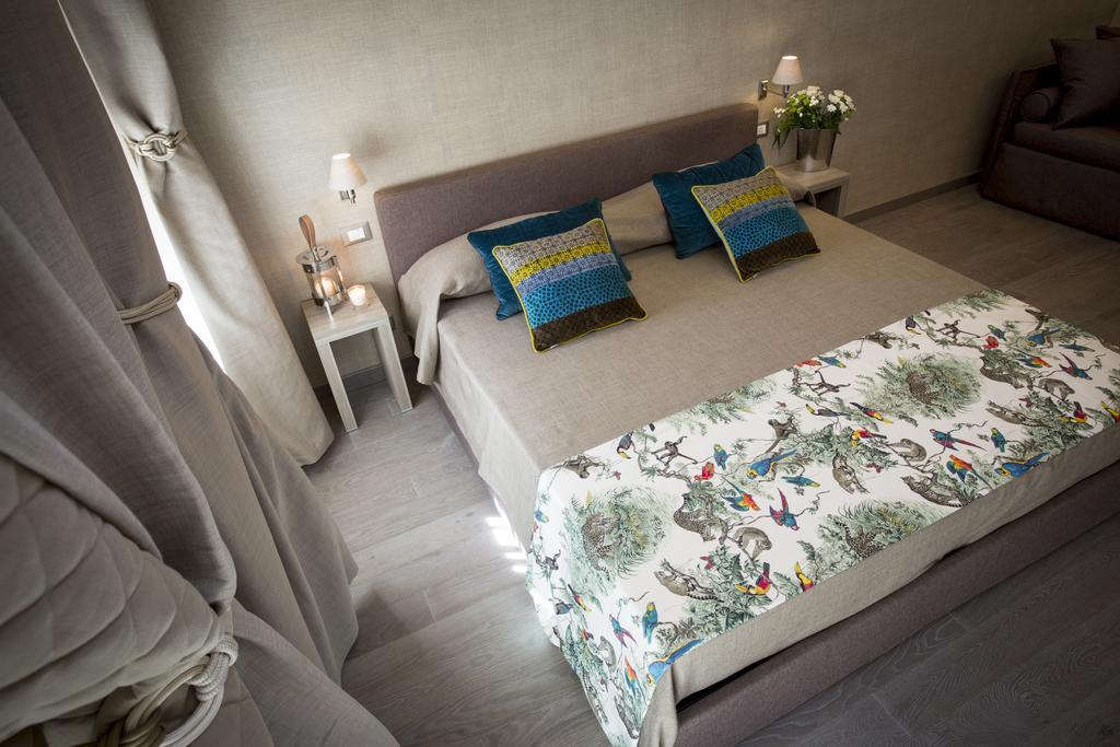 Thebed Bed and Breakfast Pescara Værelse billede